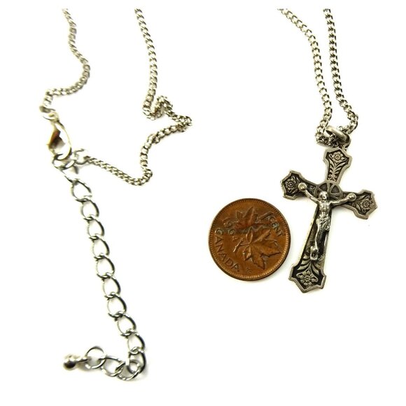 Rose Crucifix Cross Pendant on Chain Necklace - Picture 5 of 8